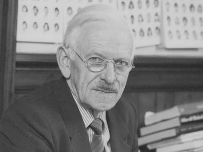 George Romanes