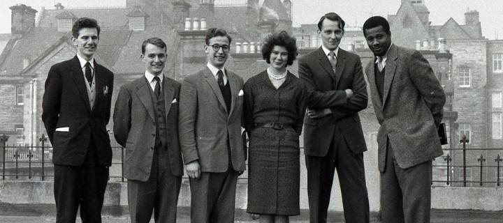 Group of students from the MBChB Class of 1963