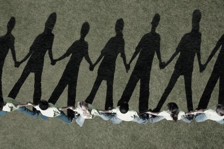 HoldingHands