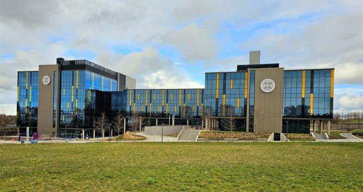 Image of the new Institute for Regeneration and Repair (IRR) building at BioQuarter