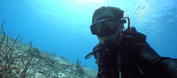 James Nikitine underwater