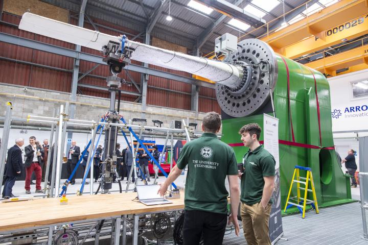 Image of staff at the FastBlade facility in Rosyth, Fife