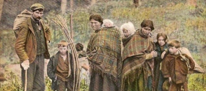 An old photograph of a Scottish Traveller family taken , date unknown