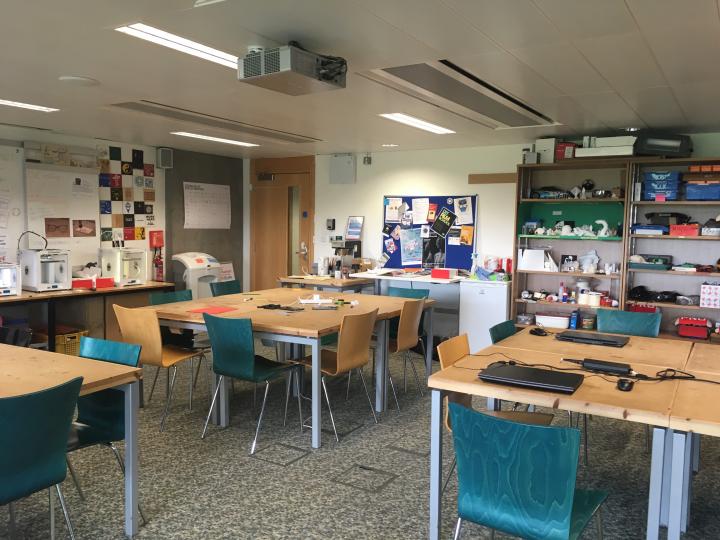 uCreate Studio, Main Library