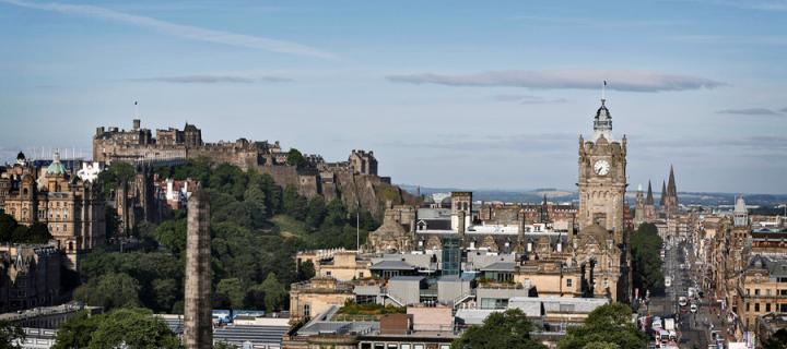 Image of edinburgh skyline