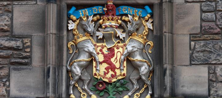 Crest of two unicorns on a building in Edinburgh
