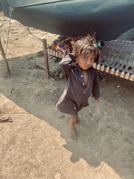  flood affectees in Pakistan - young child