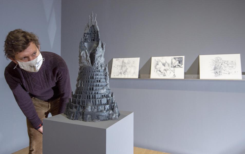 Anca Benera and Arnold Estefan. The Delusion of the Commons. 3D printed model. Pictured – James Clegg, Curator at Talbot Rice