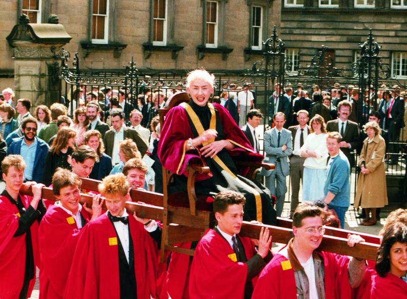Muriel Gray, broadcaster and author, became the first woman to be Rector of the University in 1988